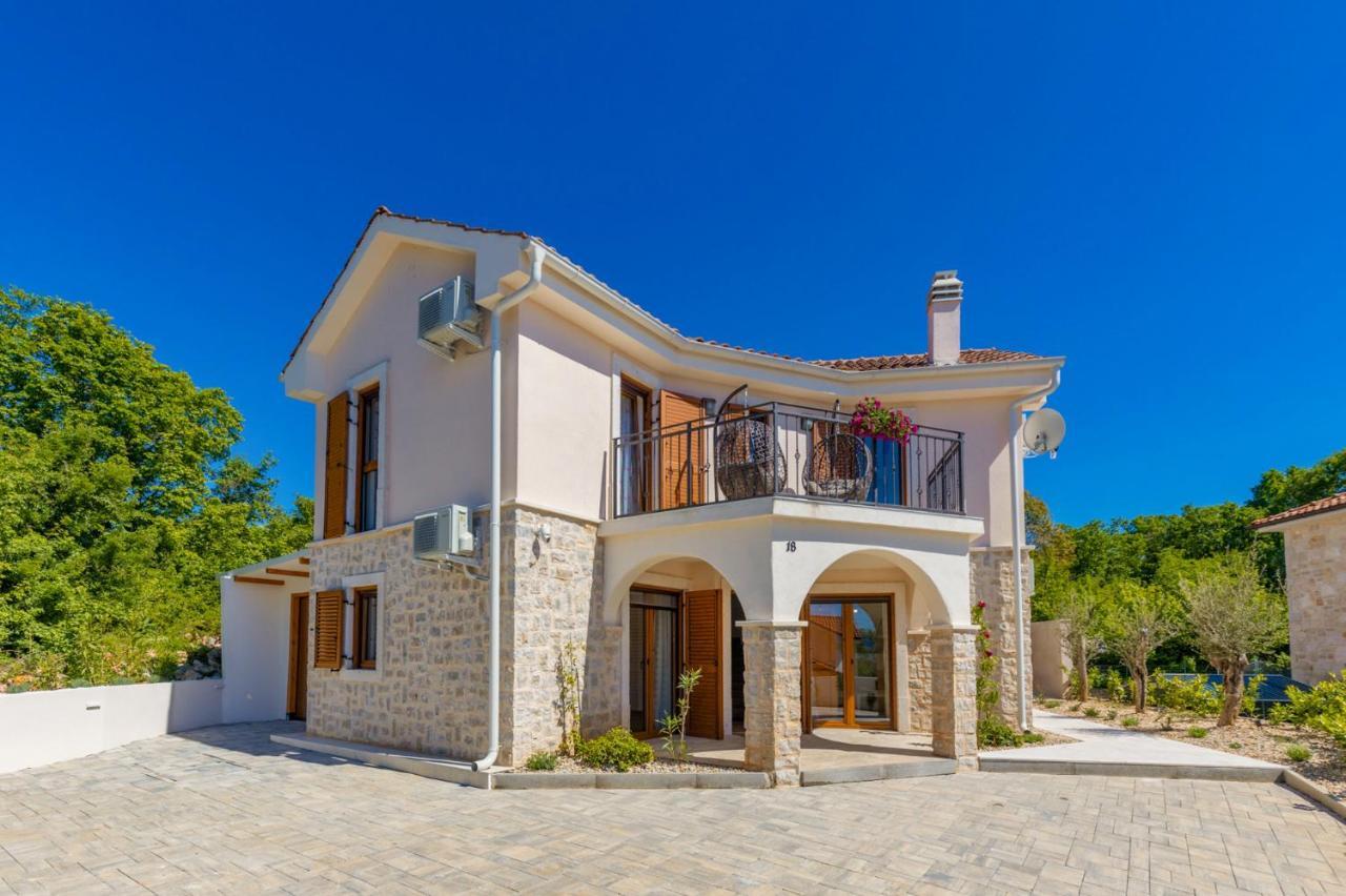Villa Oasa Malinska Ngoại thất bức ảnh